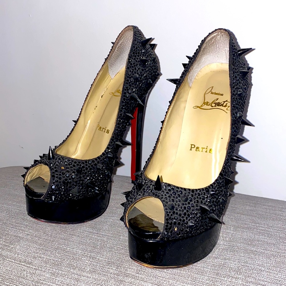 Christian Louboutin Size 37, with box and bag